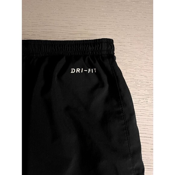Nike Pro Men's Dri-FIT Attack Training Shorts Black Active Small Running Linered - Picture 6 of 6